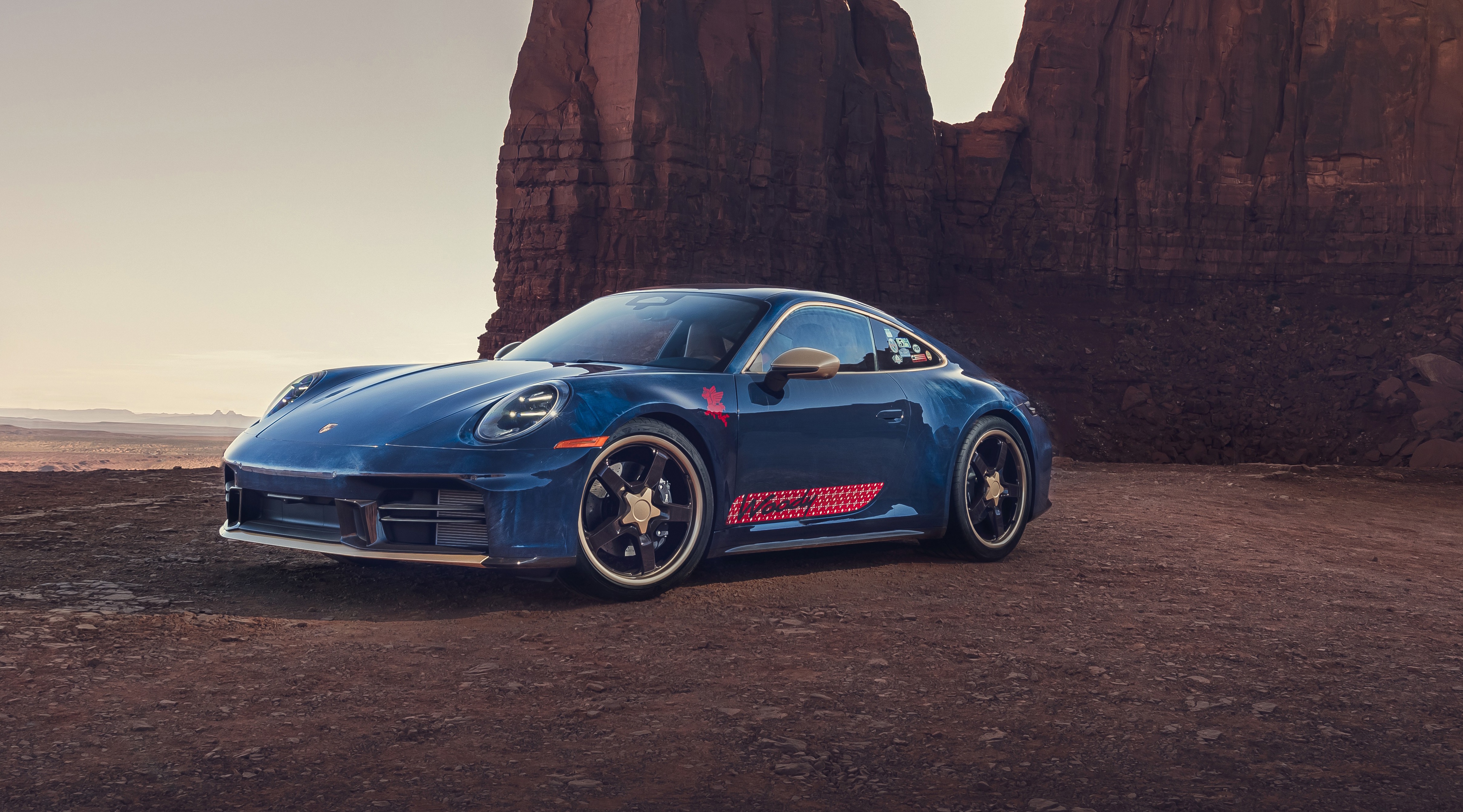 Woody Porsche cropped.jpg